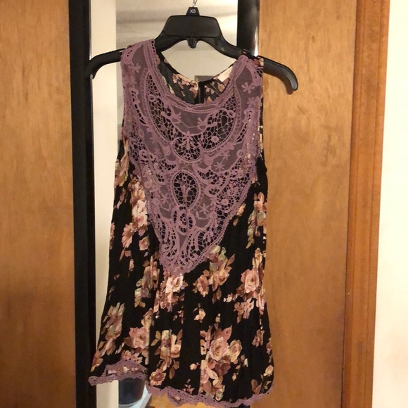 Tank top Medium - Picture 2 of 4